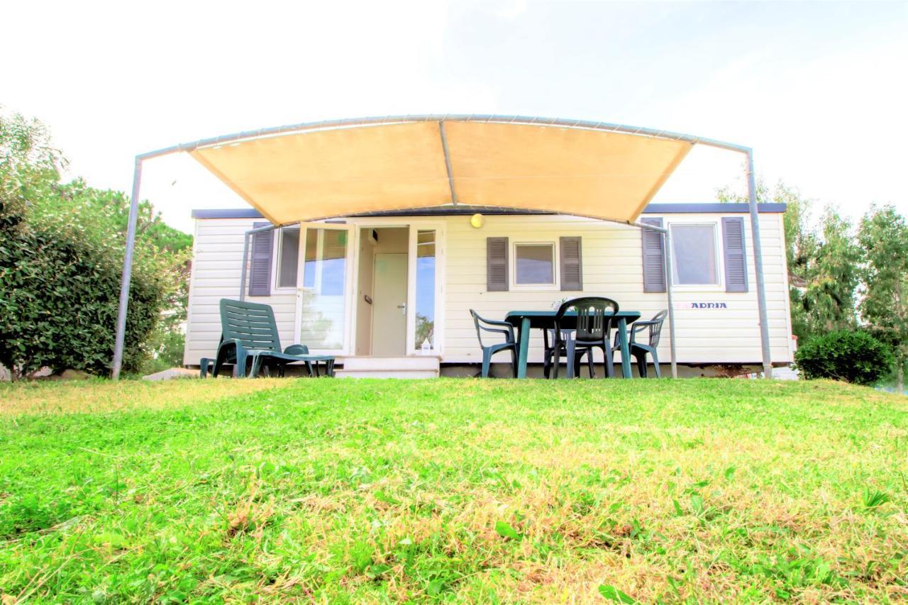 Village & Camping La Foce فاليدوريا المظهر الخارجي الصورة