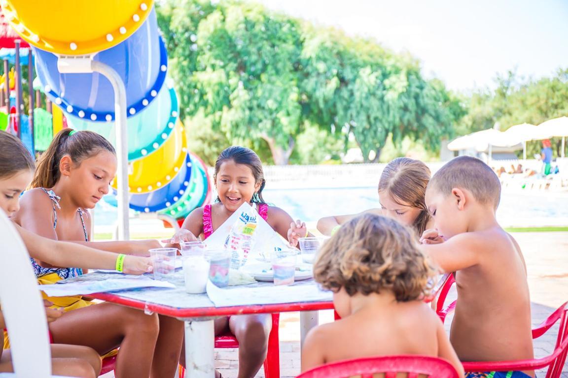 Village & Camping La Foce فاليدوريا المظهر الخارجي الصورة