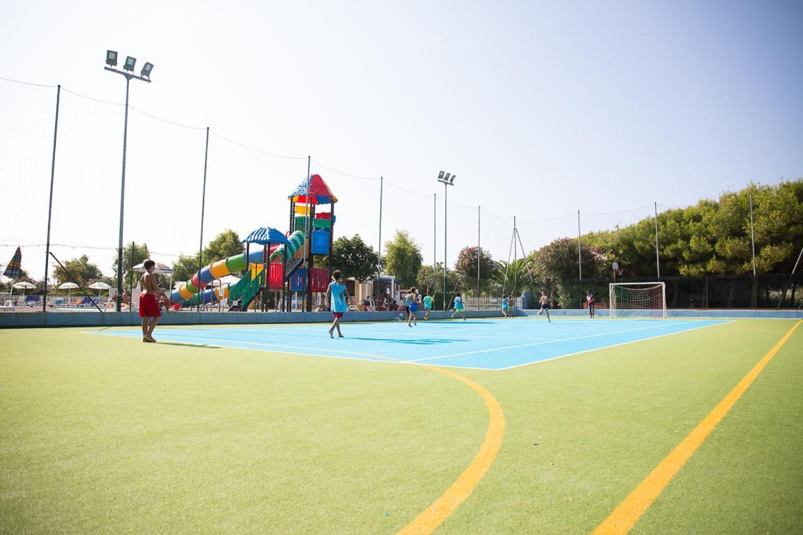 Village & Camping La Foce فاليدوريا المظهر الخارجي الصورة