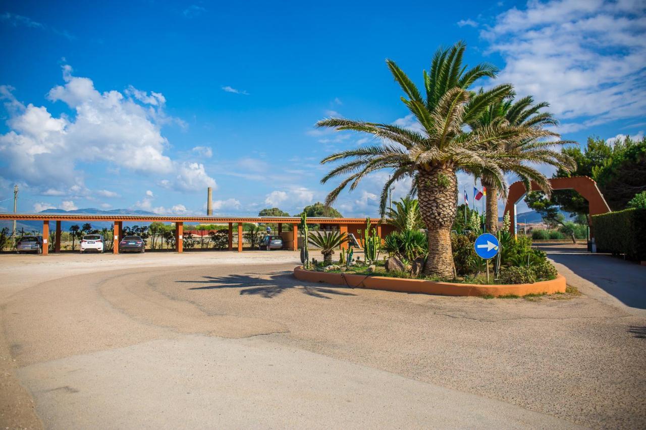 Village & Camping La Foce فاليدوريا المظهر الخارجي الصورة