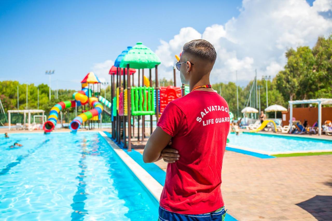 Village & Camping La Foce فاليدوريا المظهر الخارجي الصورة